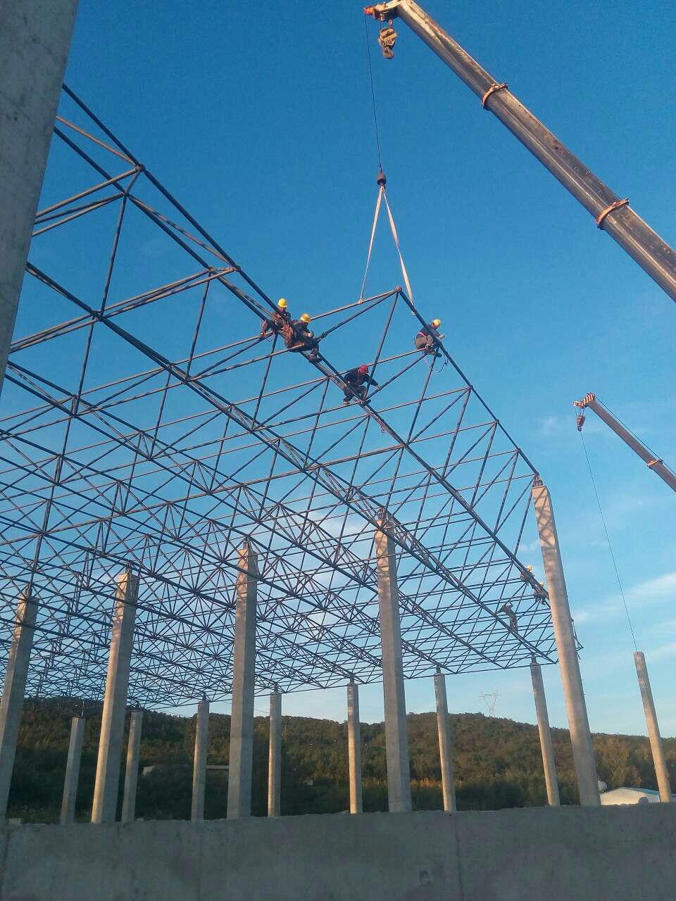 宣威汪清物流园网架